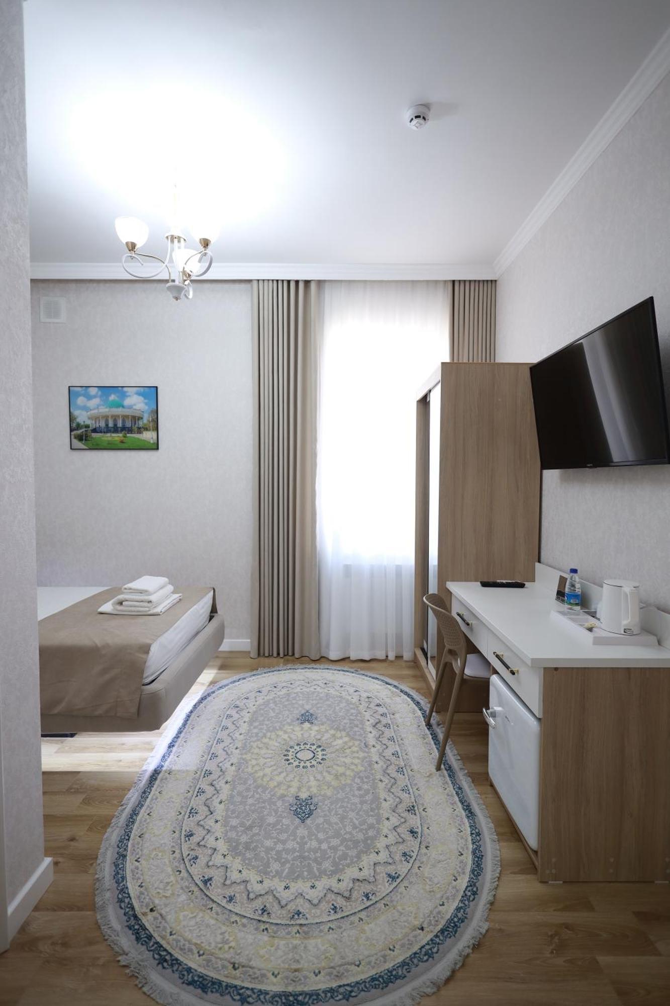 Ideal Hotel 누쿠스 외부 사진