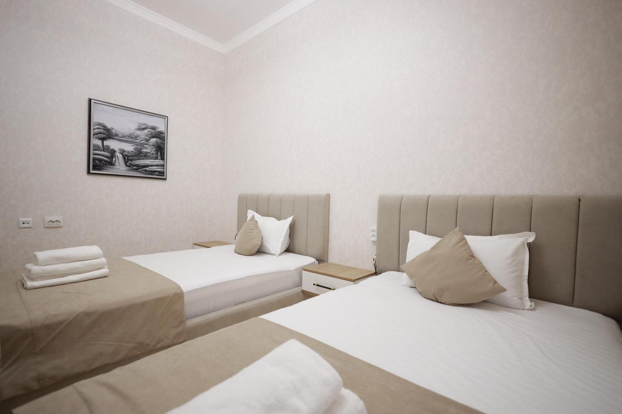 Ideal Hotel 누쿠스 외부 사진